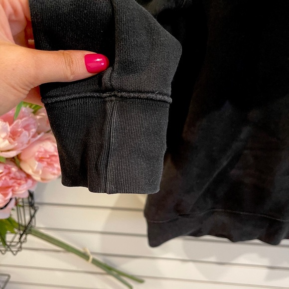 Adidas Black sweatshirt athleisure loungewear - Picture 7 of 9